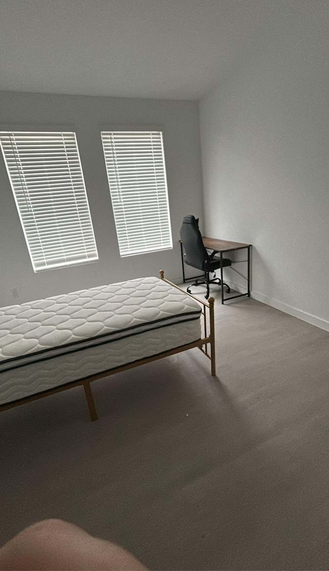 Alankrutha Purumandla's room