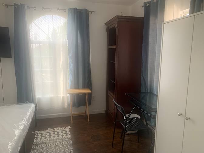 Student Housing's room