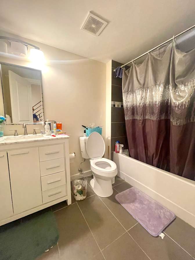 Jennifer's room