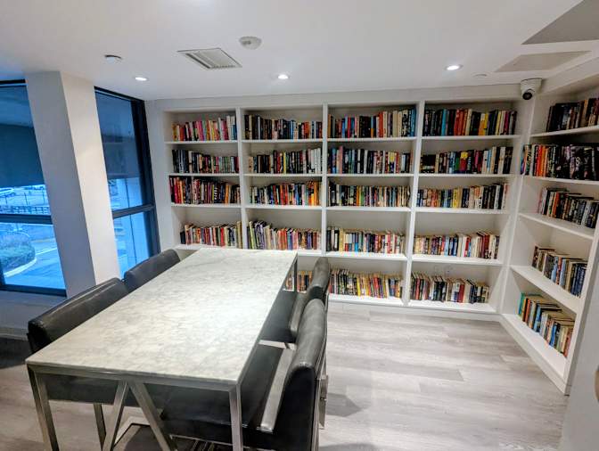 Furnished Room's room