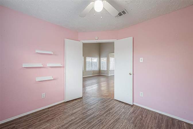 Anna's room