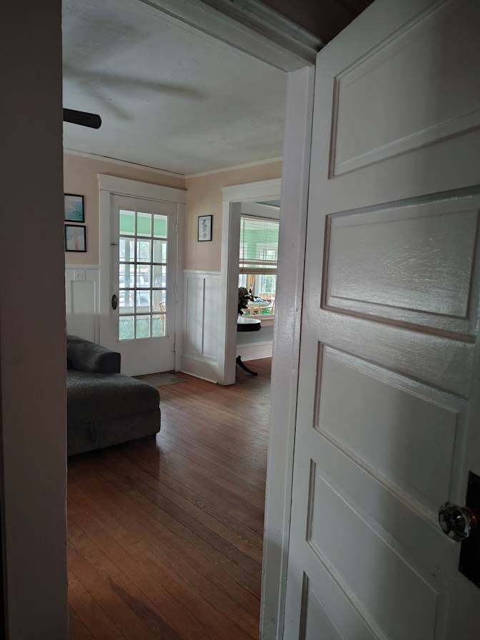 Melissa L Cox's room