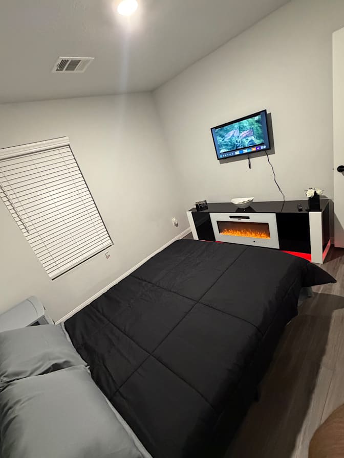 Paul's room