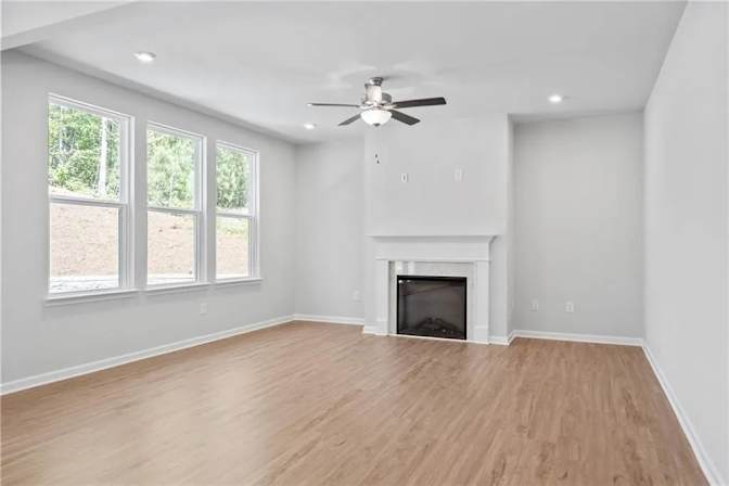 Alcove Rooms's room