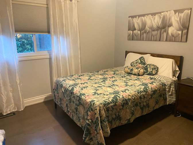 LUZ IMELDA SPENCE's room