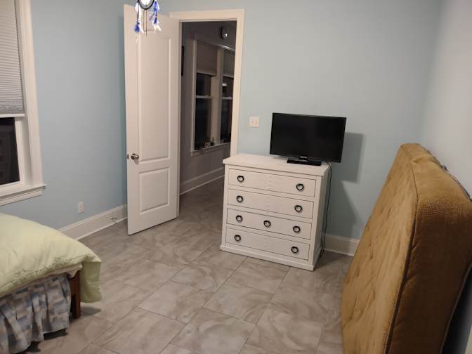 Manuel's room