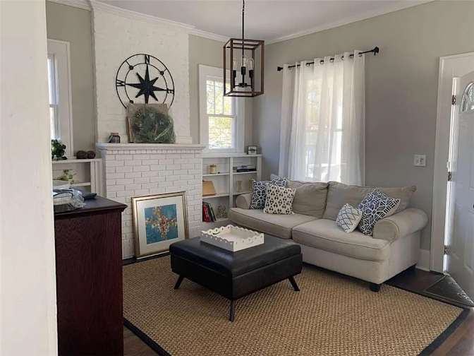 Alcove Rooms's room