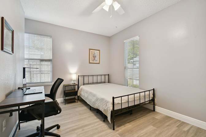 PadSplit's room