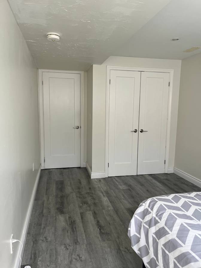 Tino's room