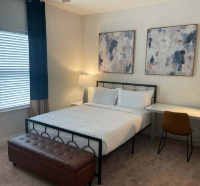 Luxury fully furnished private's room