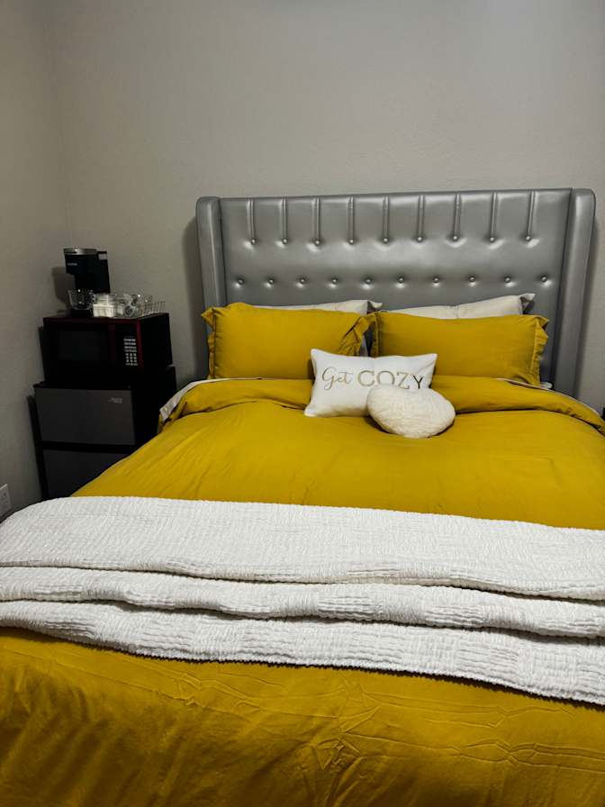 Melissa's room