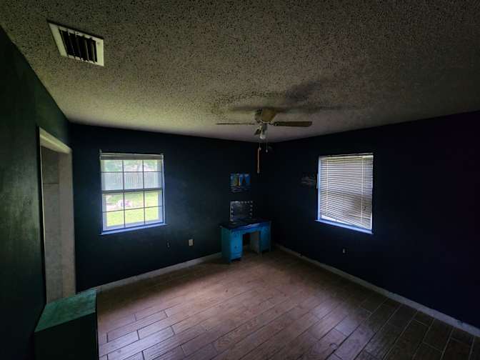 Julious's room