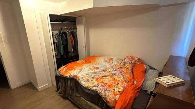 Alan Thorimbert's room