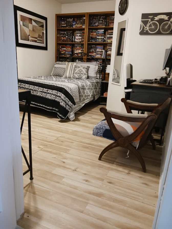 Joven's room