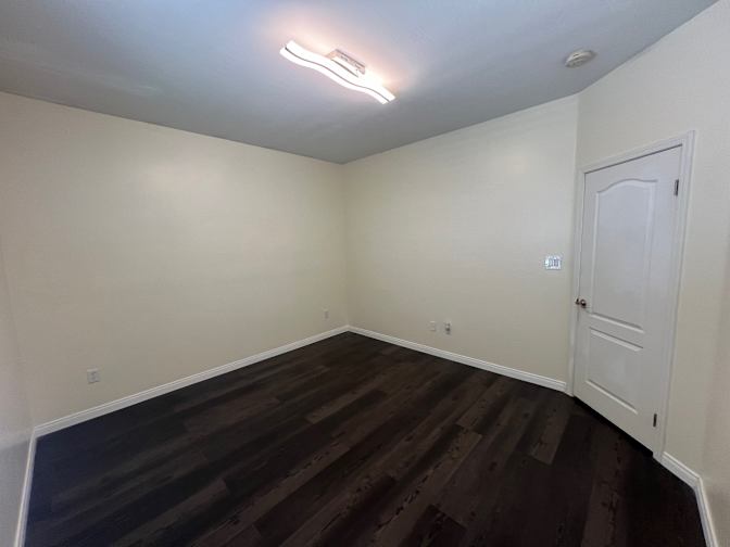 Phong Ho, CA Real Estate Broker's room