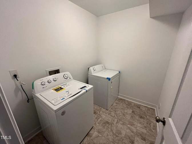 Alcove Rooms's room