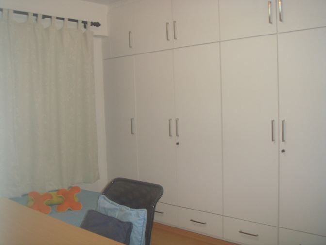 B L's room