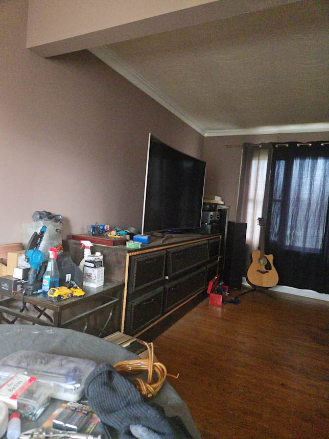 Raymond G Romanick's room