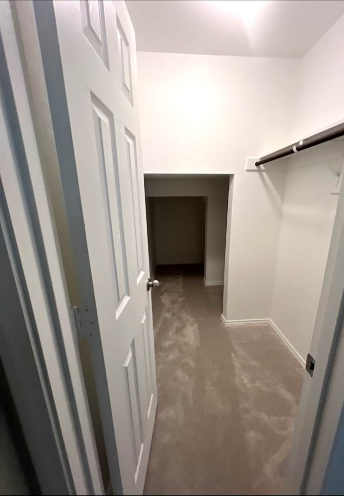 Ashtian's room