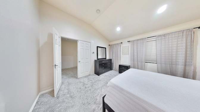 Will Lau's room