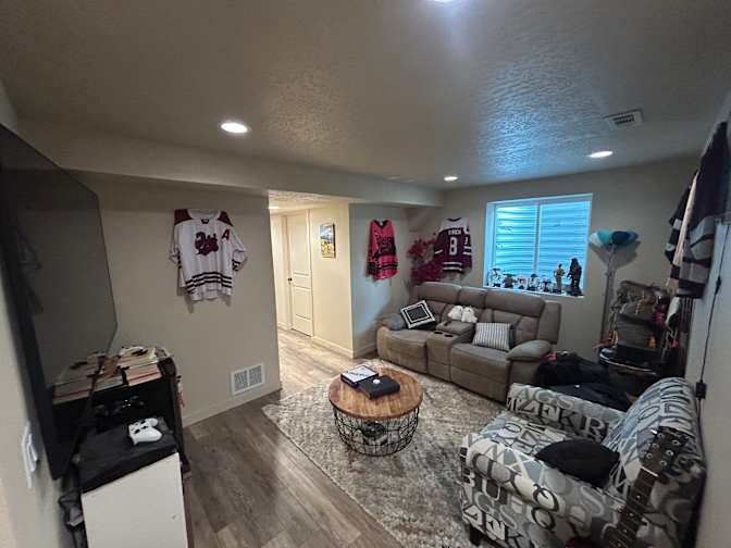 mason perich's room