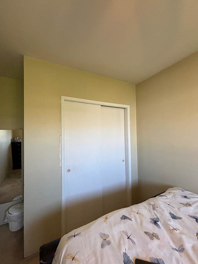 Neeru's room