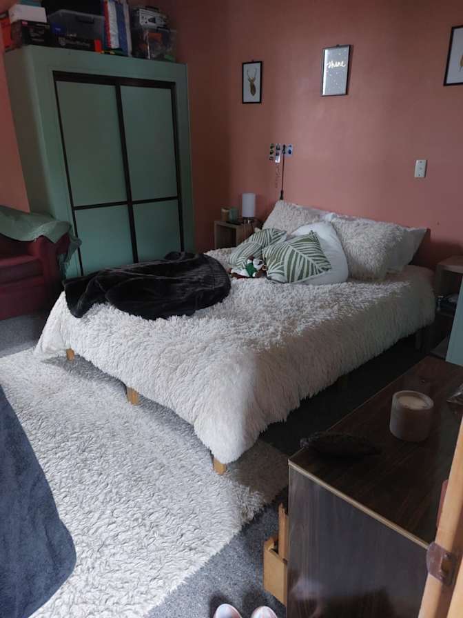June's room