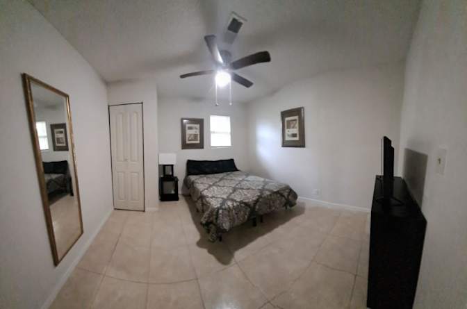 PadSplit's room