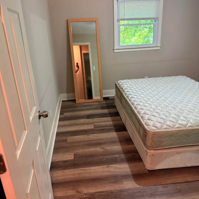 Kate's room