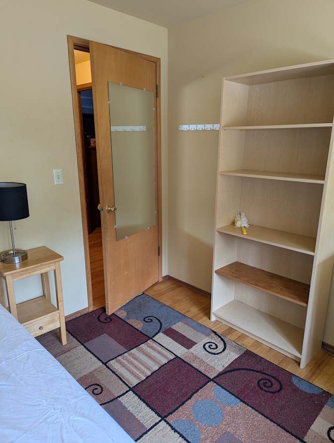 Linda's room