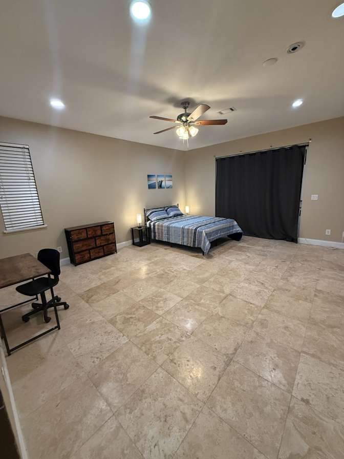 PadSplit's room