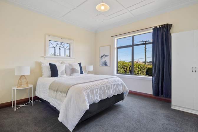 Max's room