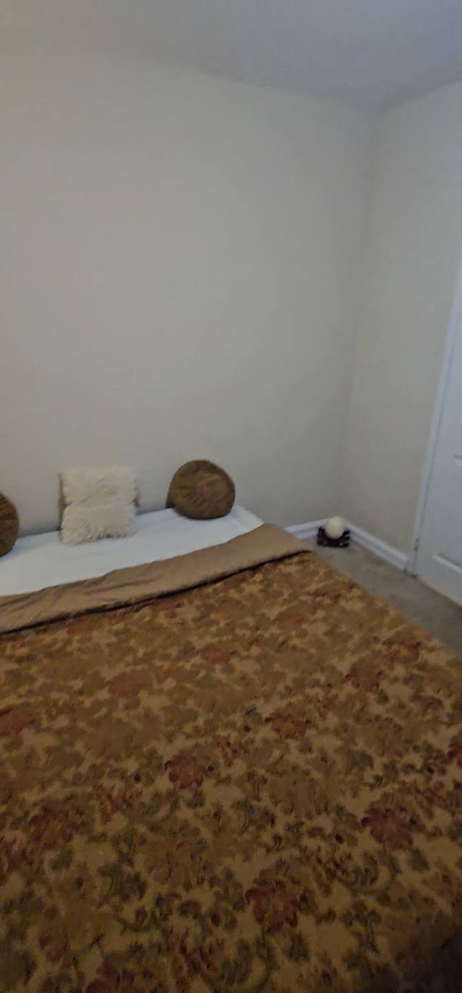 Foday's room