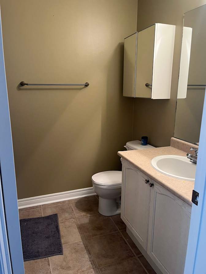 Julio's room