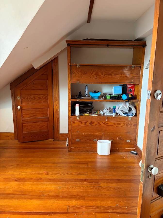 Anna's room