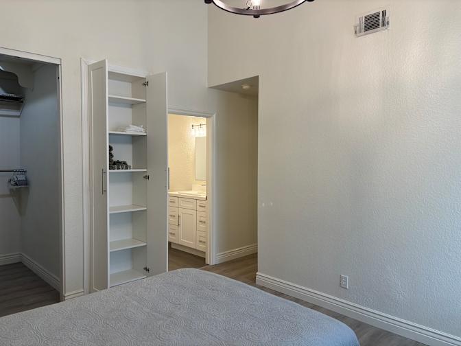 Jason C's room