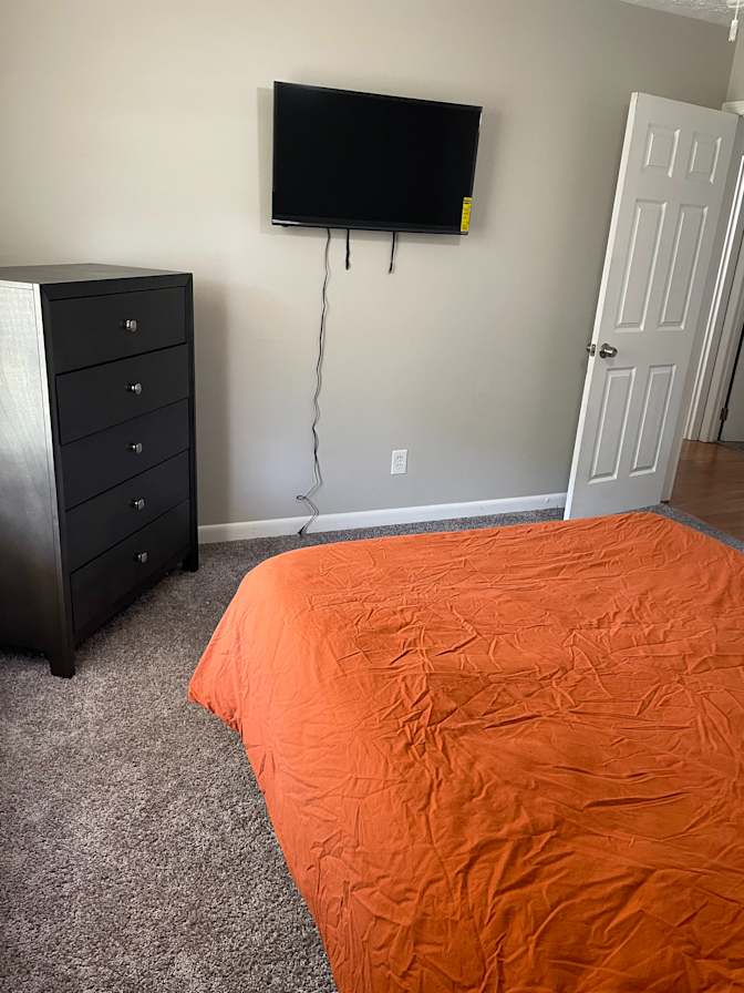 Alcove Rooms's room