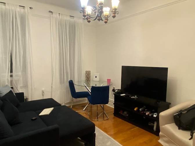 Enrico's room