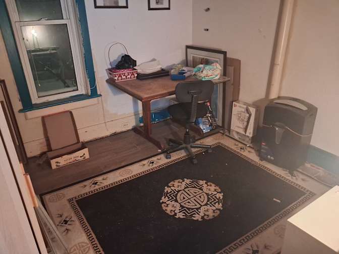 Gary Krulicki's room