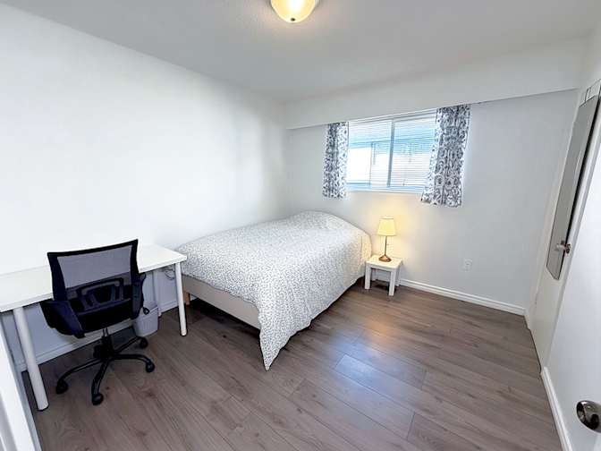 Shirin's room