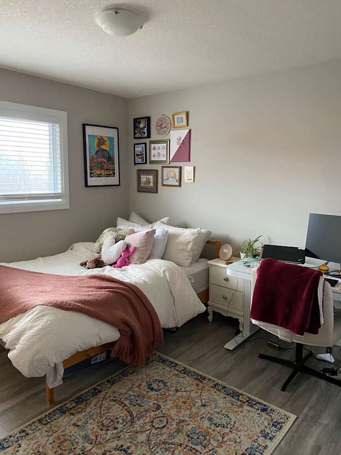 kelly's room