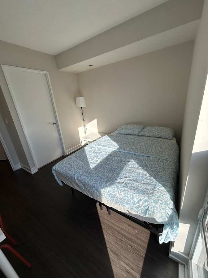 Gulden Bozbay's room