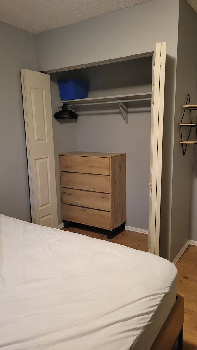 Telena's room