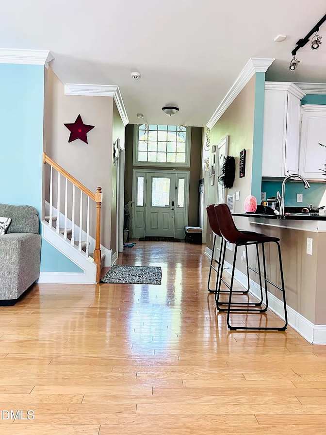 Alcove Rooms's room