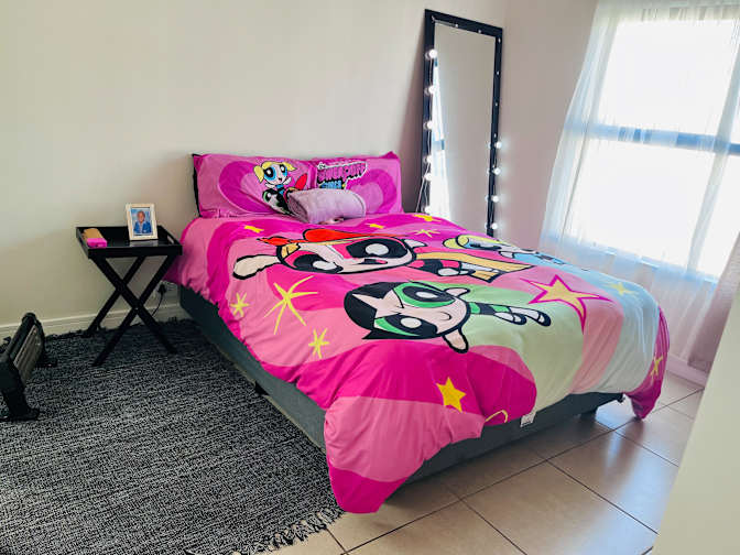 Lebo's room