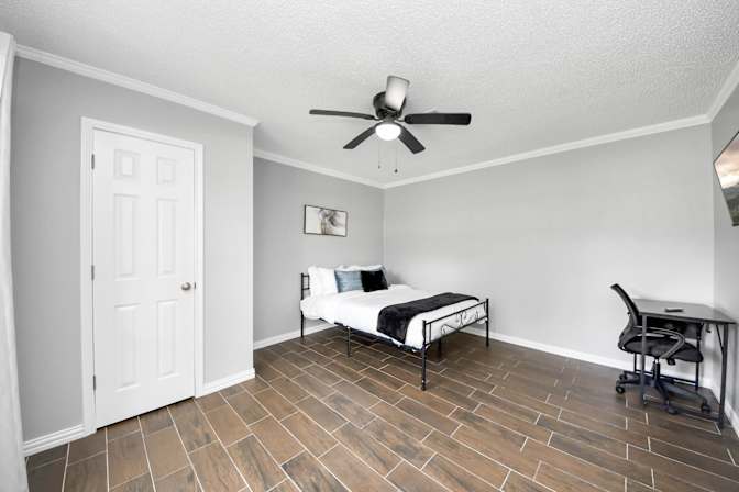 PadSplit's room