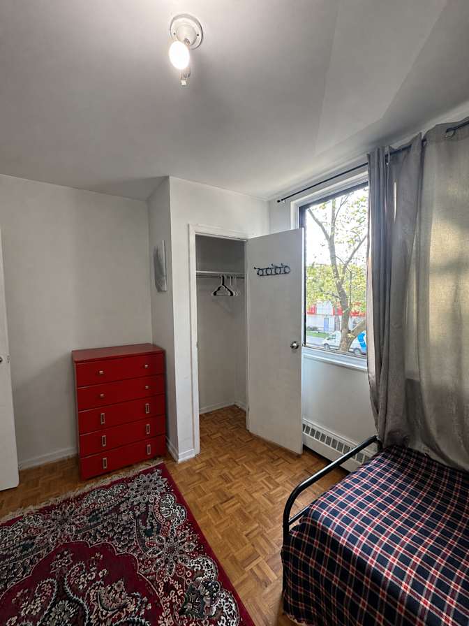 Sue's room