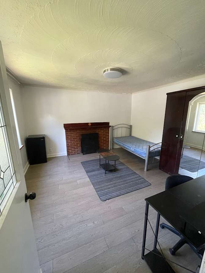 Mohammed's room