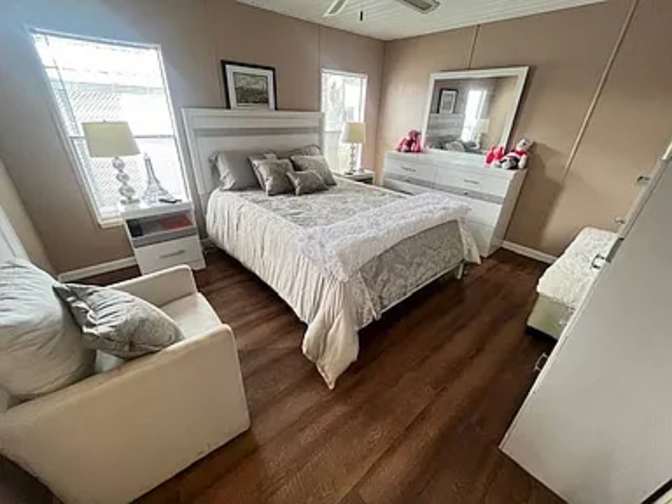 Jodi's room