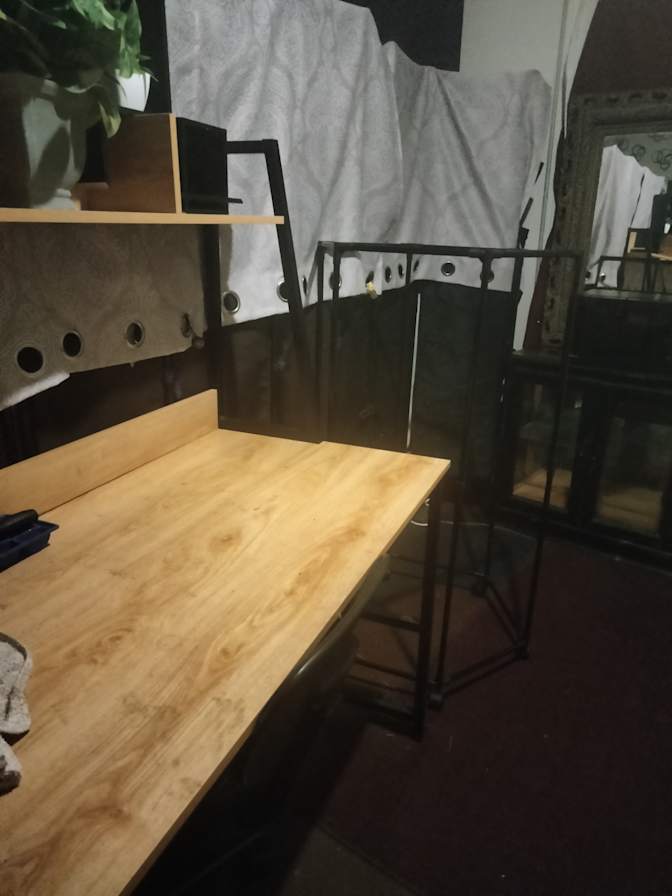 Alice's room